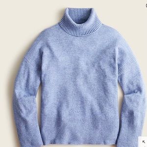 Turtleneck sweater in super soft yarn